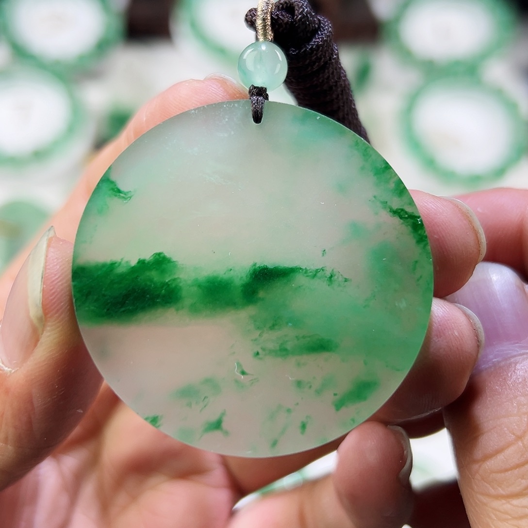 石英质玉吊坠(赠链)未镶嵌圆款无事牌