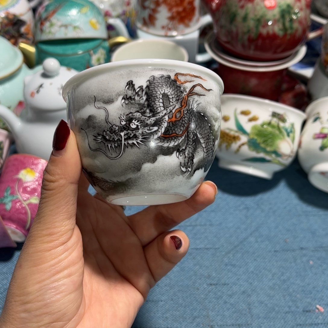 景德镇陶瓷手工手绘