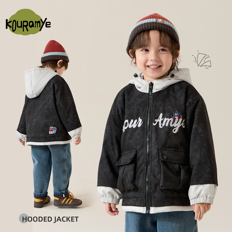 酷娃米中小男童刺绣拼色秋冬款夹棉连帽外套20940