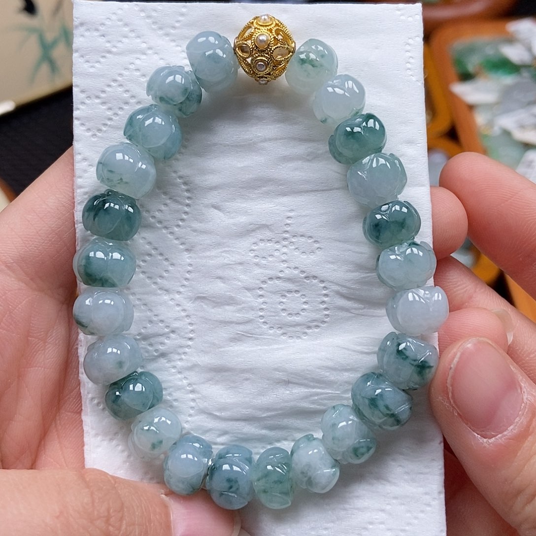 未镶嵌挂件翡翠闪