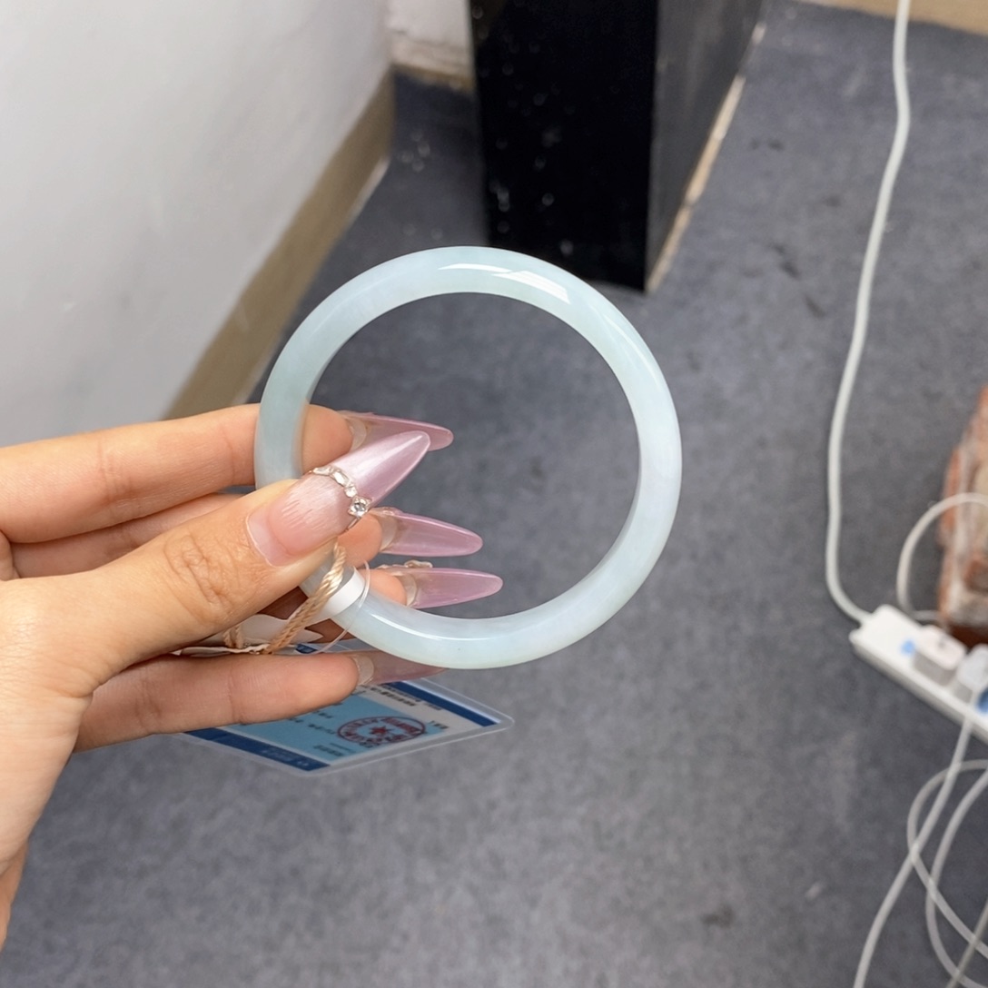 翡翠手镯未镶嵌J****s58圈口