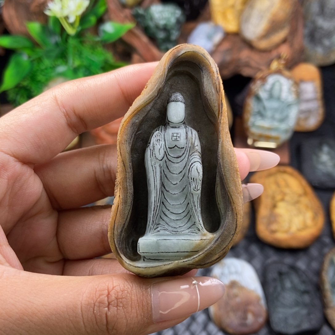 定制翡翠未镶嵌石窟佛
