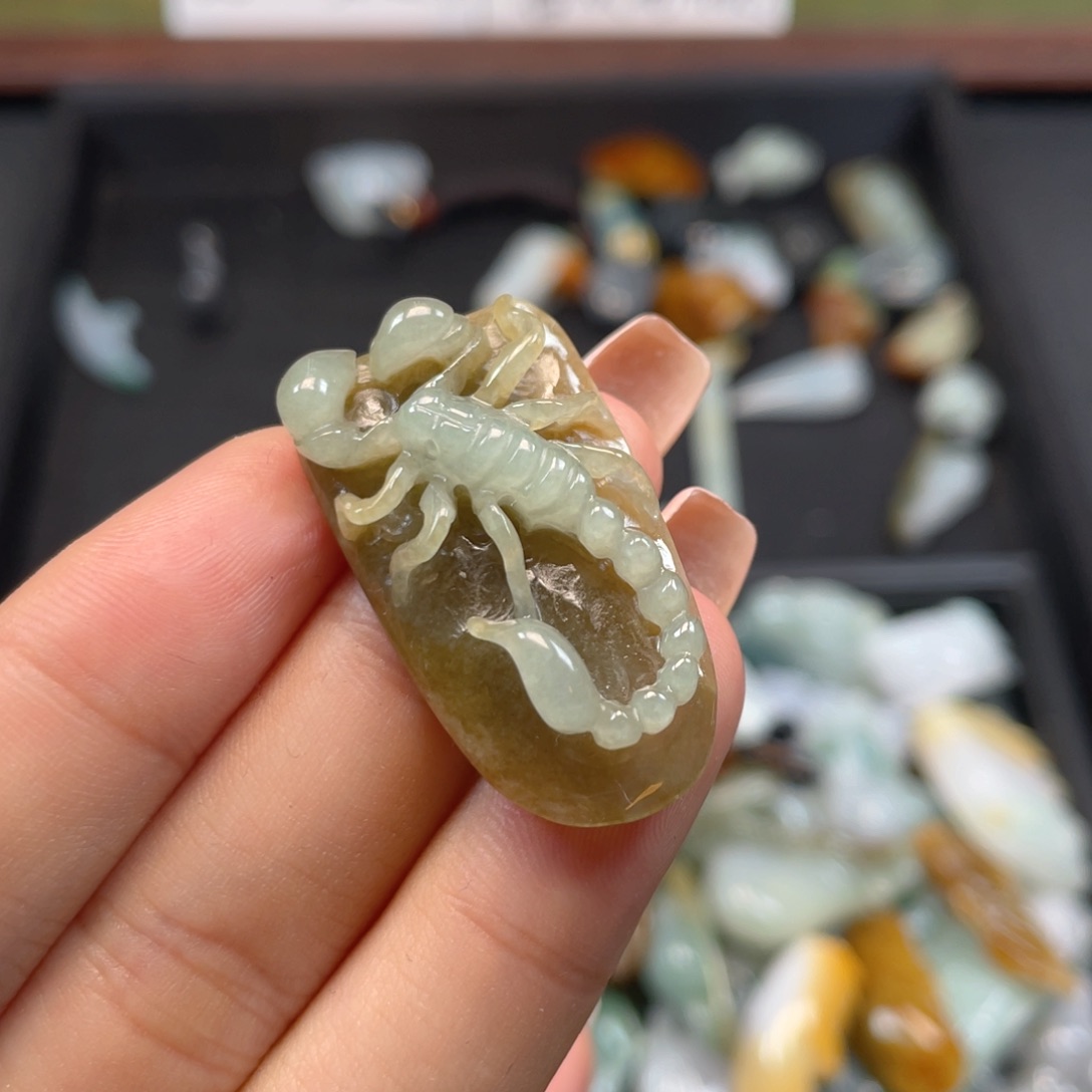 定制翡翠未镶嵌翡翠