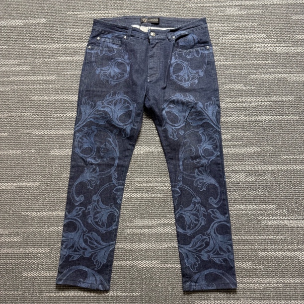 99新 VERSACE/范思哲 花卉满印主线直筒牛仔裤/33码/6389