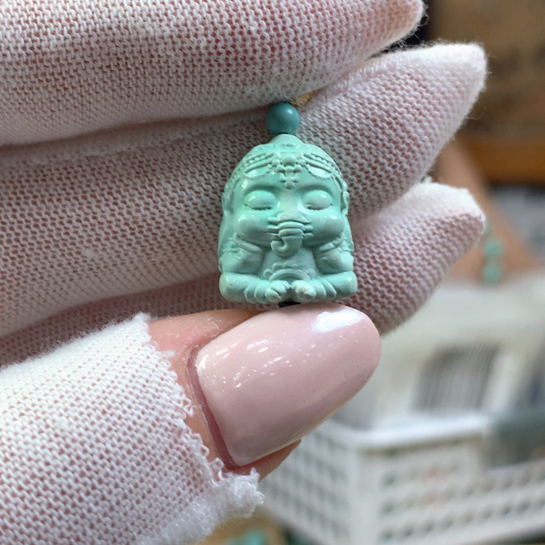 绿松石未镶嵌挂件