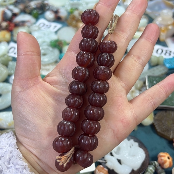 玛瑙/玉髓颈饰未镶嵌