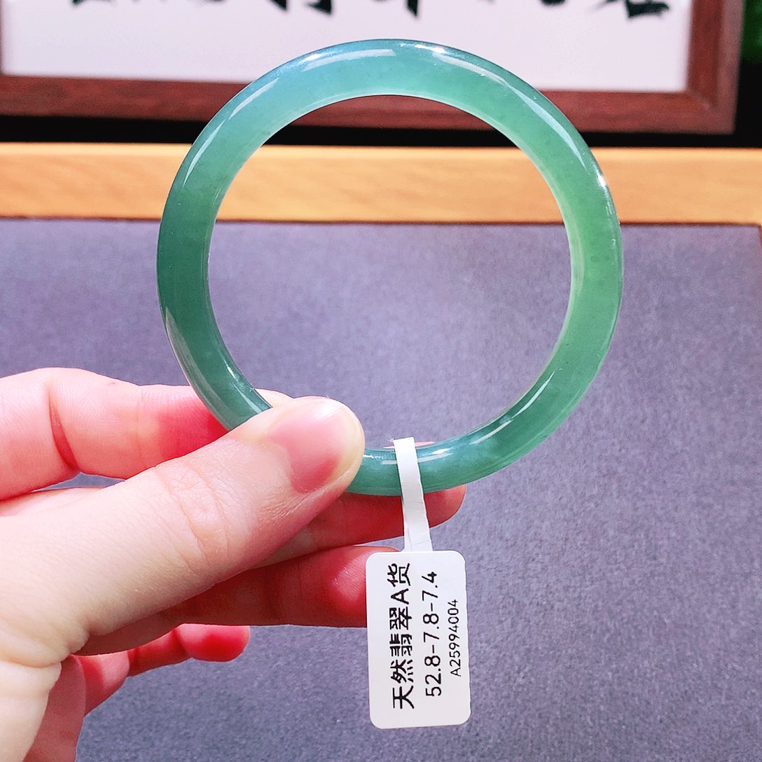 未镶嵌手镯翡翠天然翡翠