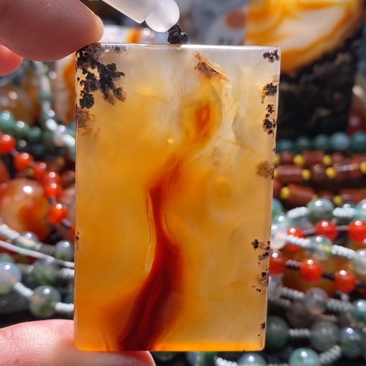 【闪购商品】玛瑙/玉髓颈饰未镶嵌绿***湾