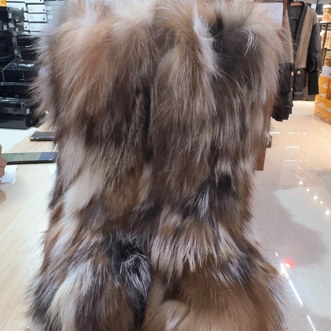 小***呀羊剖层皮革微瑕。。。。