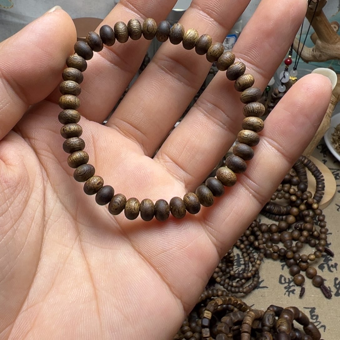 沉香沉香碎屑奇楠沉香卡6单圈算盘