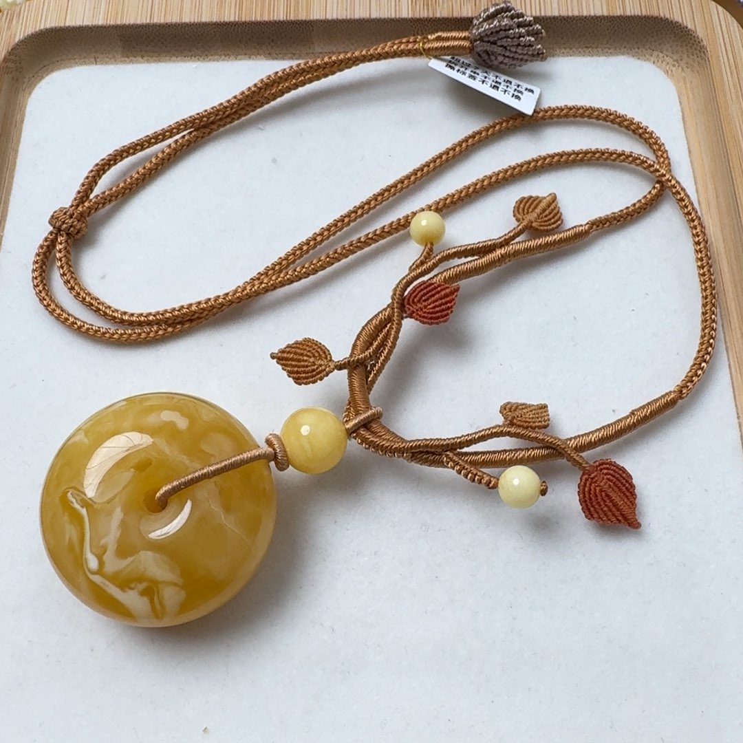 蜜蜡吊坠(不含链)未镶嵌