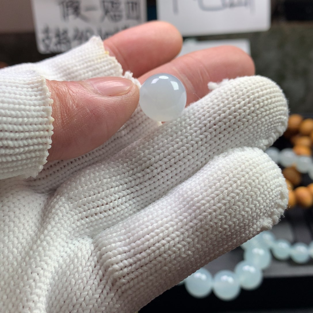 定制翡翠未镶嵌卡13.5