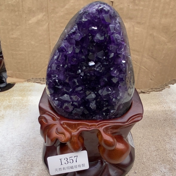 紫晶大型摆件（非配饰）未镶嵌