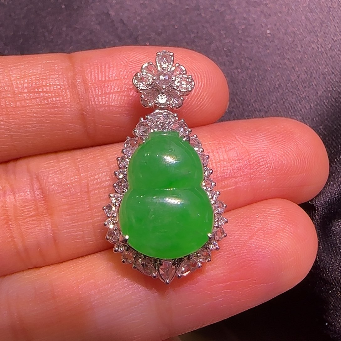 翡翠18K金镶嵌吊坠(不含链)