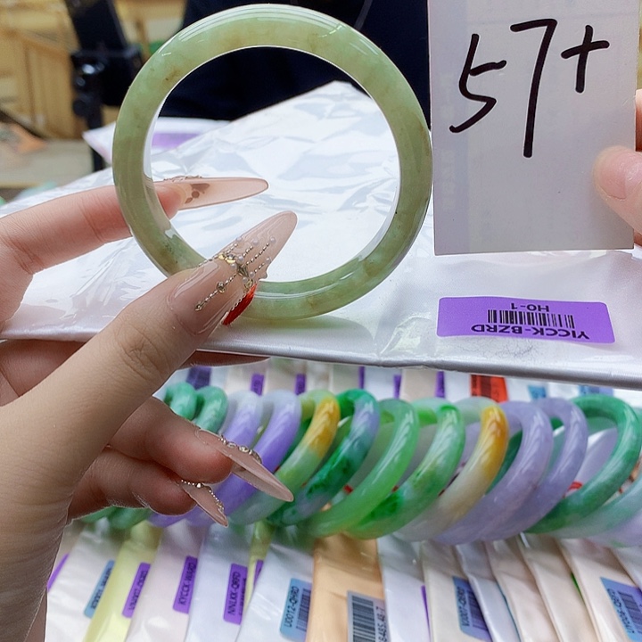 翡翠未镶嵌手镯nn