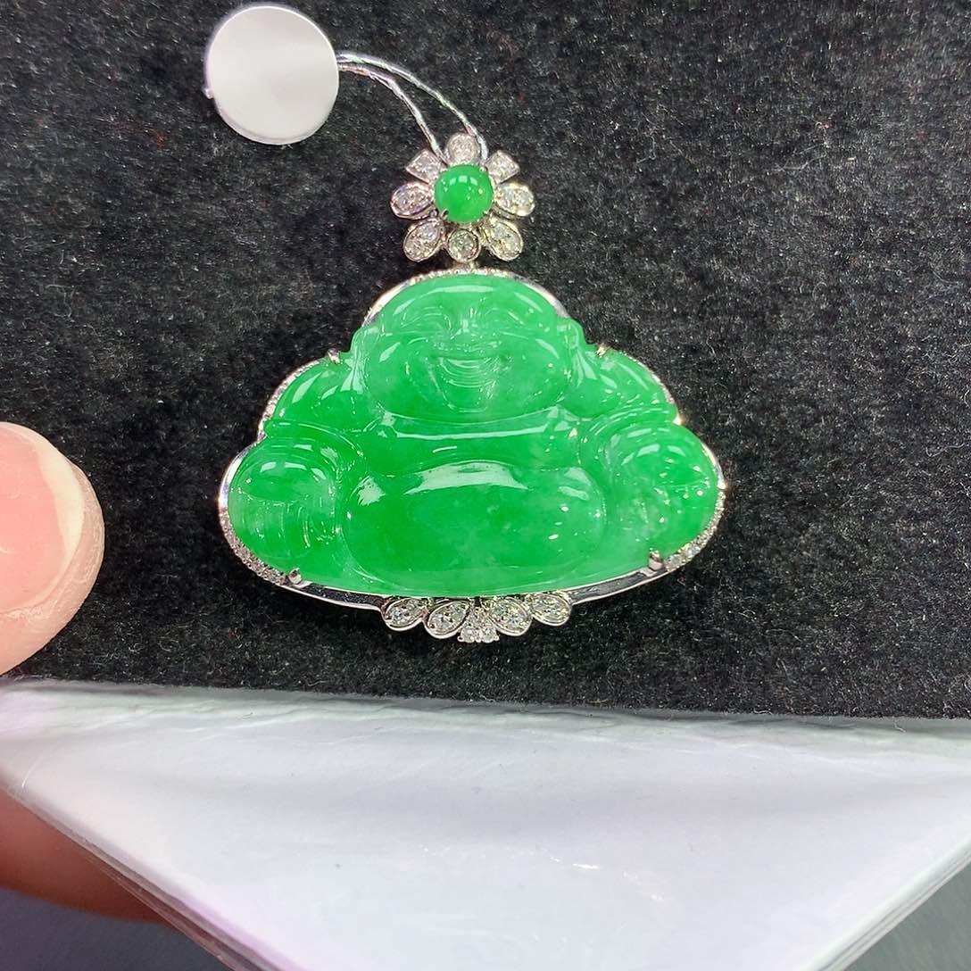 翡翠吊坠(赠链)18K金镶嵌