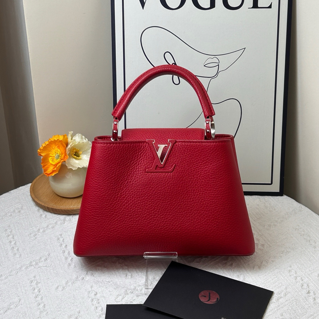 95新 LouisVuitton/路易威登 cap bb红/JW8369