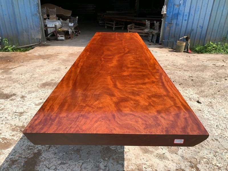 460*122/125*10红塔利小巴花格木材质纯实木大板桌，配支架不包邮