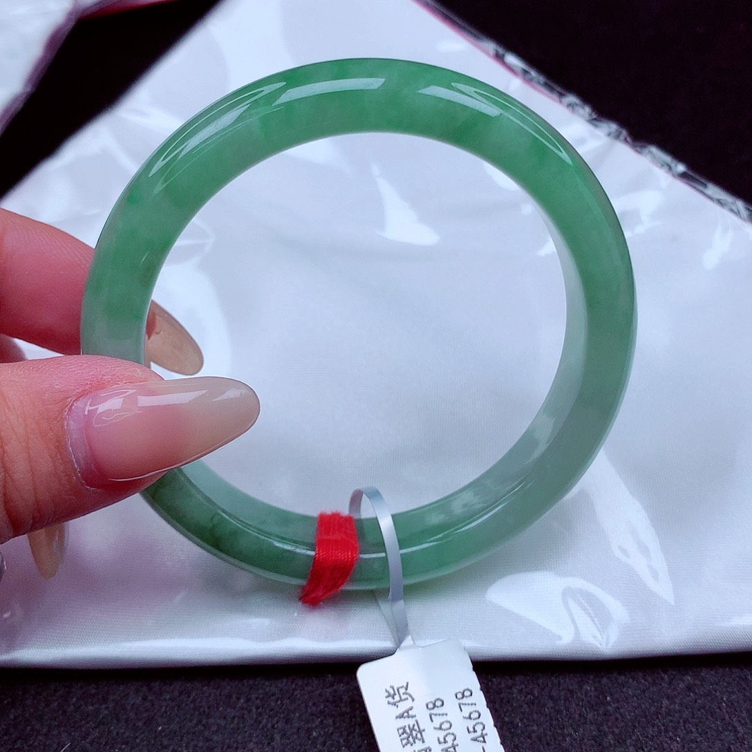 翡翠未镶嵌手镯天然缅甸翡翠A货玉手镯