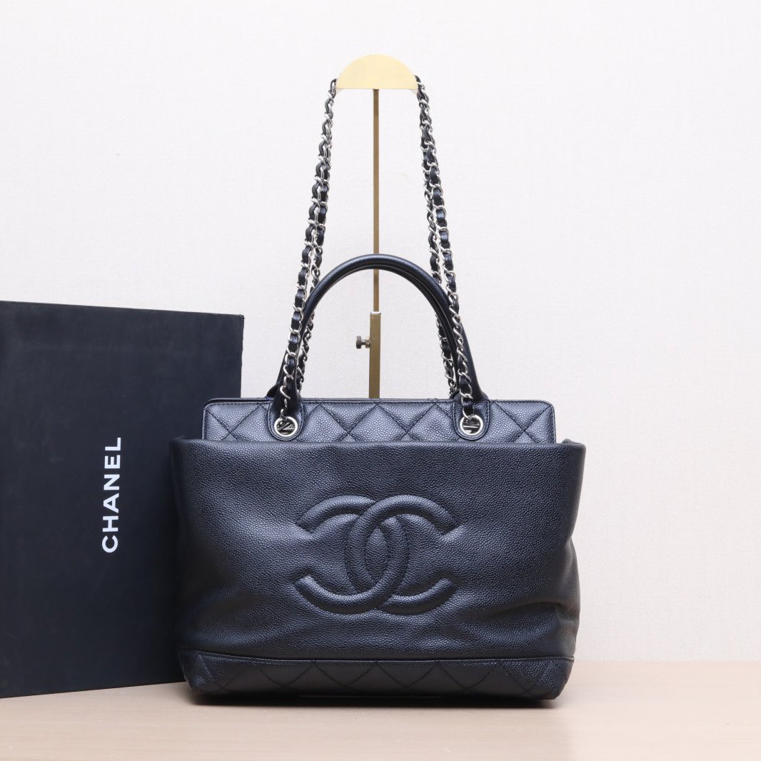 95新 Chanel/香奈儿 小花双双 黑色 16开 浮雕双C LOGO 托特包
