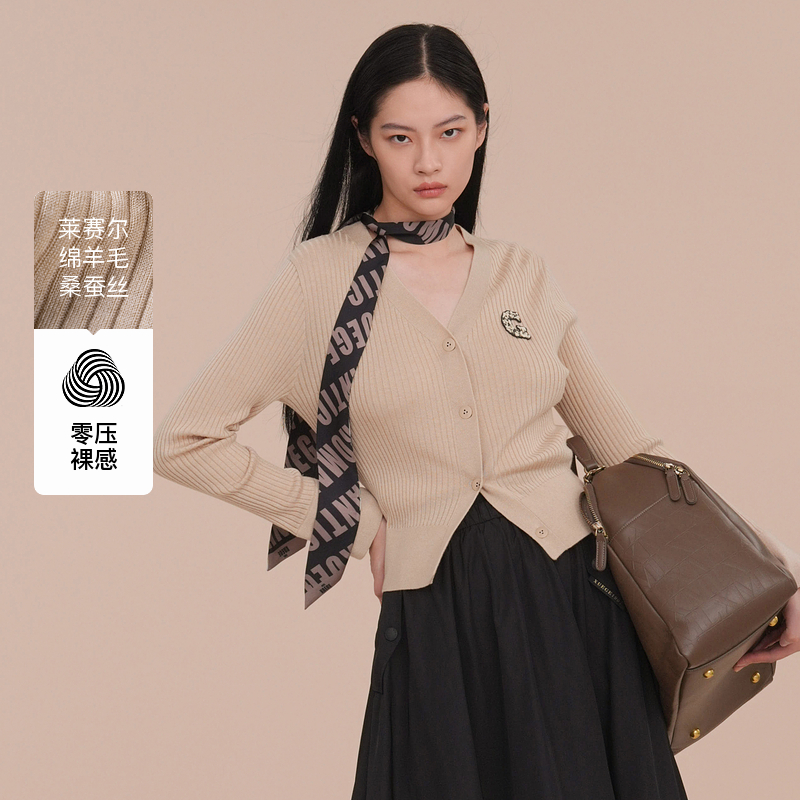 毛针织衫XK111012A409