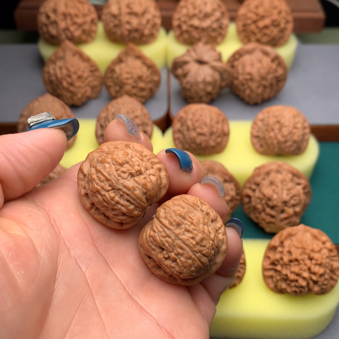 文玩核桃吊坠全品平底锅28.5