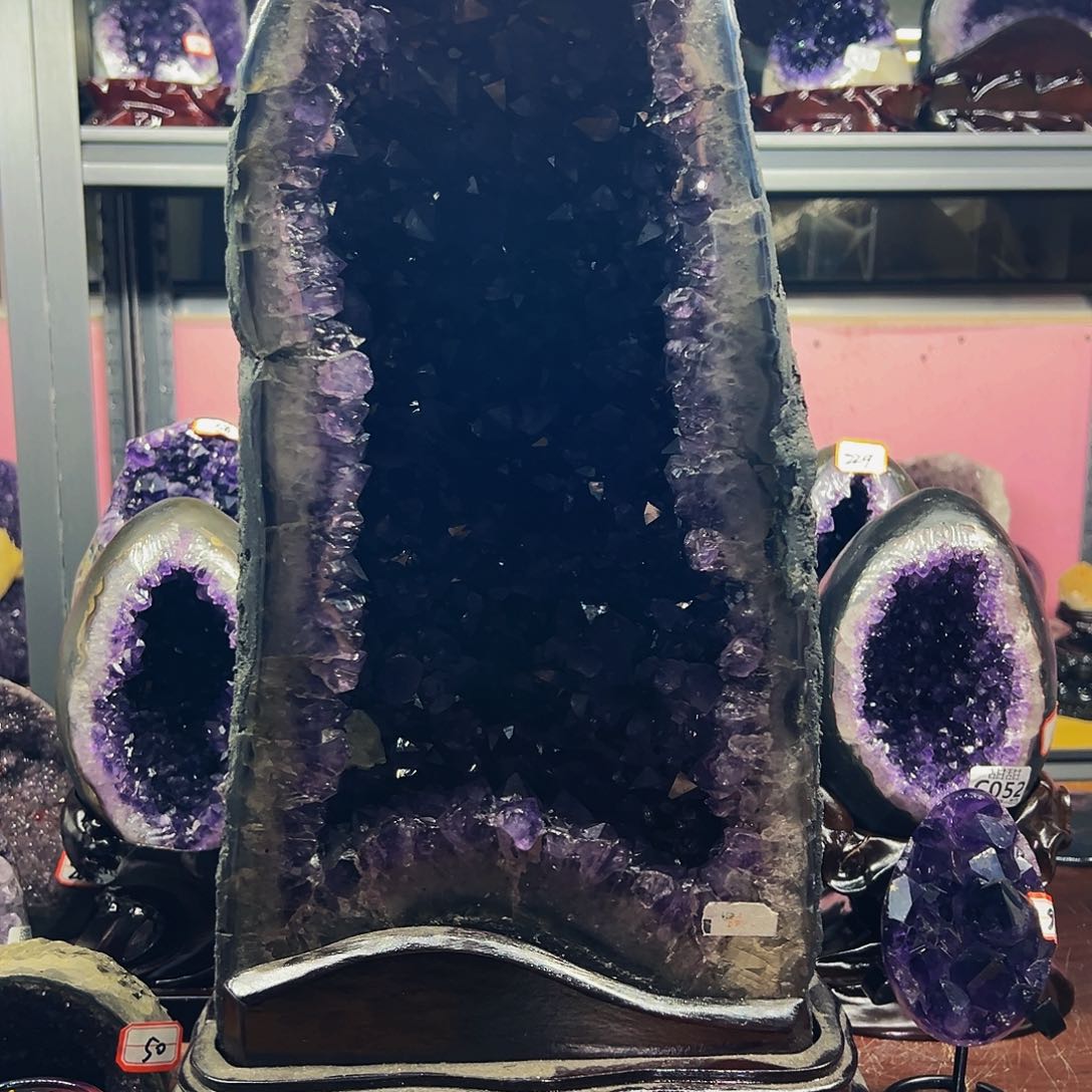 水晶大型摆件未镶嵌