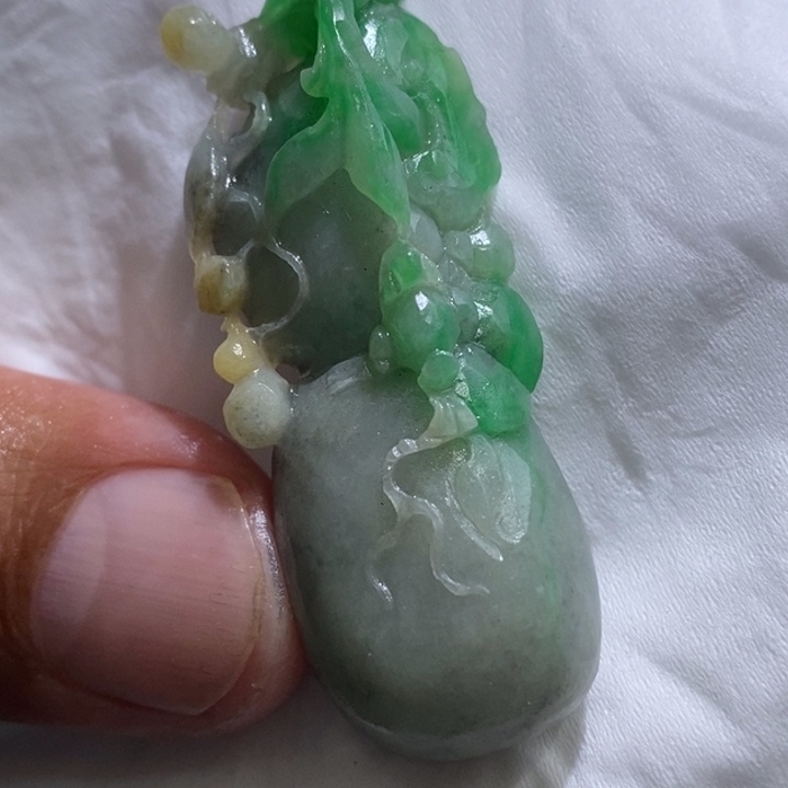 定制翡翠未镶嵌毛货