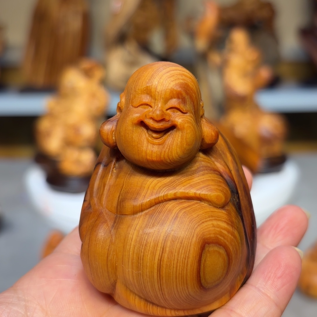 木太行崖柏弥勒佛