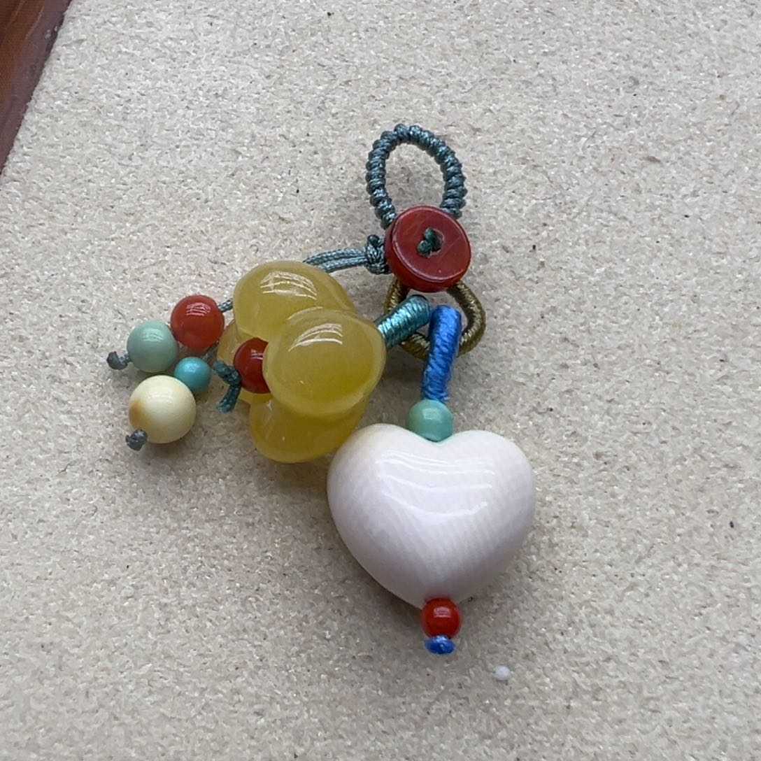 琥珀颈饰未镶嵌滴流