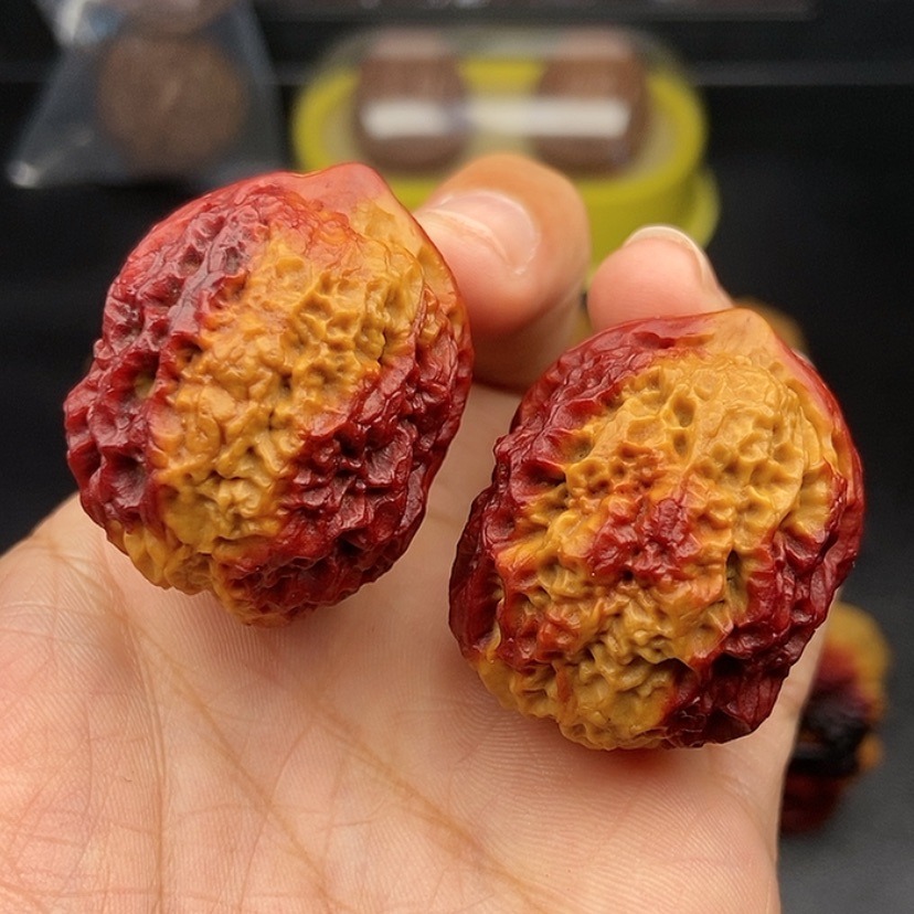 【闪购商品】把件文玩核桃37尺铁狮子球
