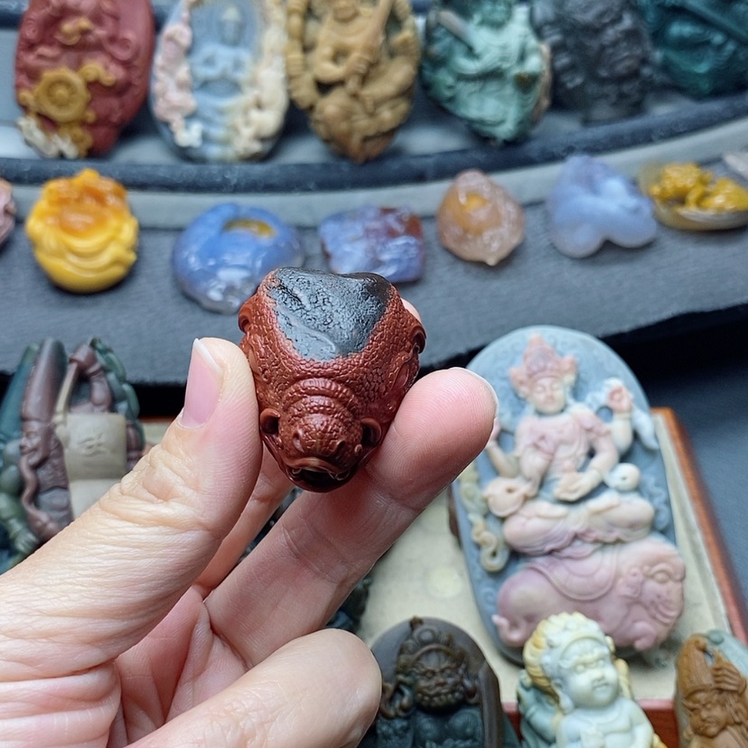 【闪购商品】定制石英质玉吊坠未镶嵌