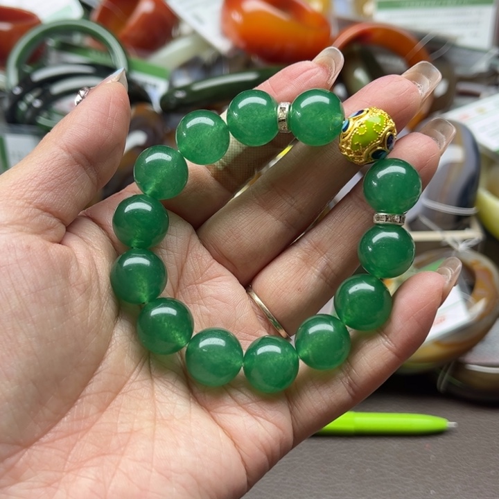 石英质玉手链未镶嵌