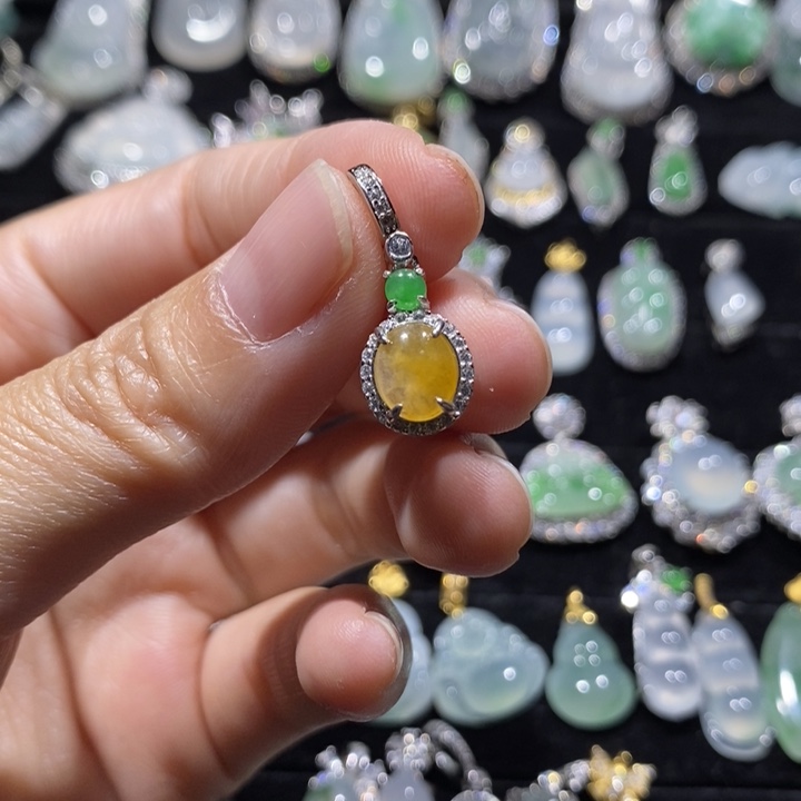 翡翠银S925镶嵌颈饰