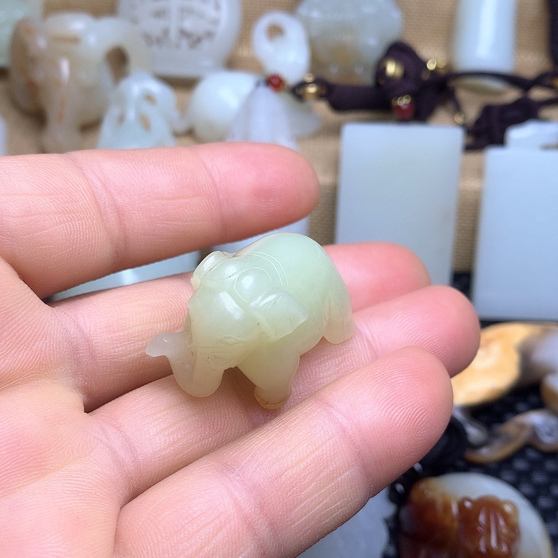 和田玉挂件未镶嵌