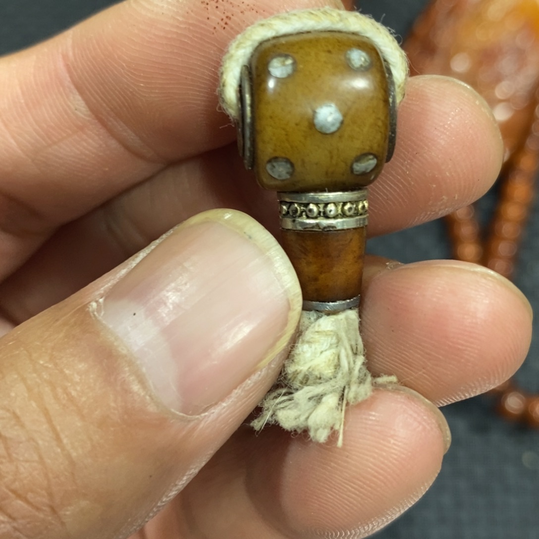 滴血莲花菩提吊坠