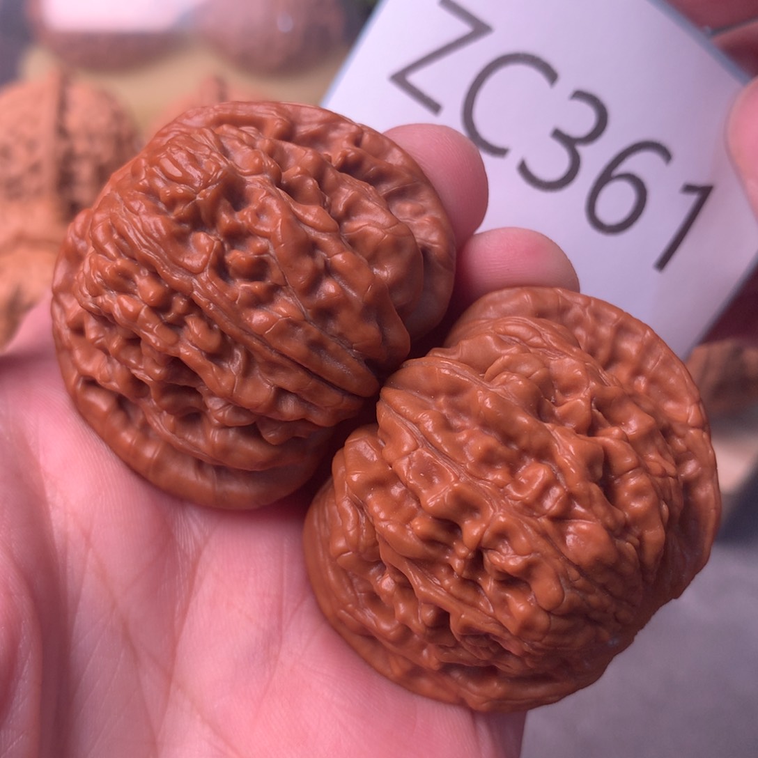 文玩核桃把件汉高楼43