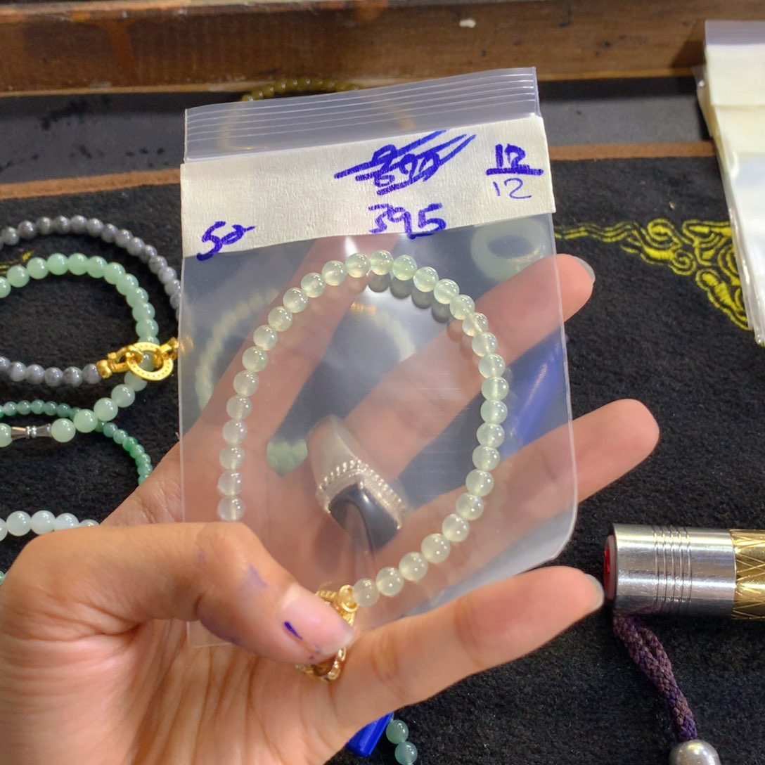 未镶嵌定制翡翠天然缅甸翡翠