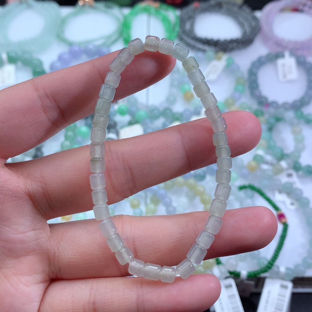 翡翠手链未镶嵌天然