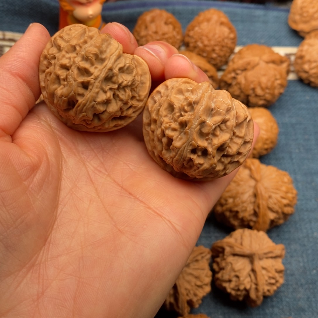 文玩核桃把件41心型苹果