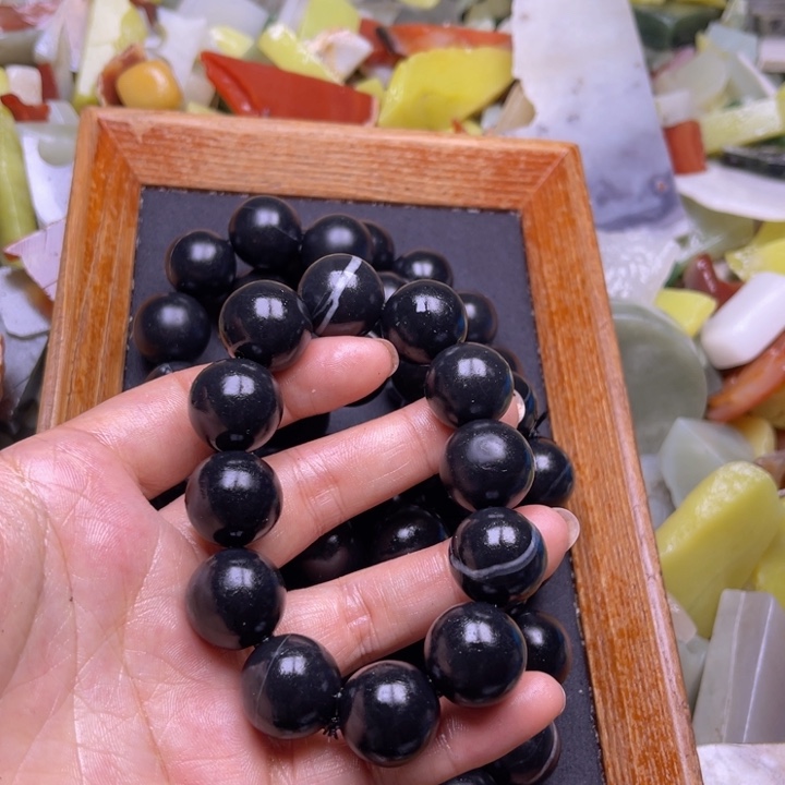 和田玉（糖玉）未镶嵌珠宝半成品