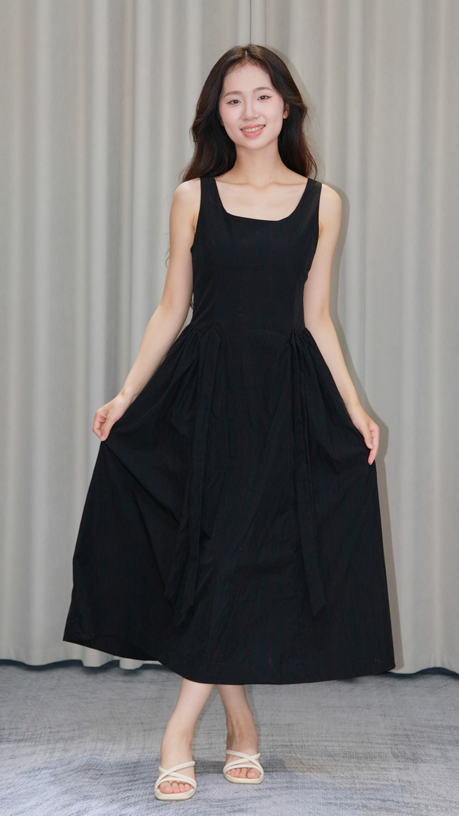 百搭不挑身材吊带裙