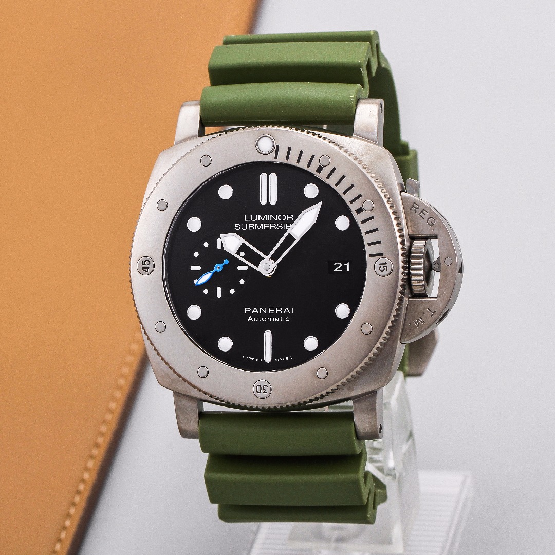 99新 Panerai/沛纳海 20年全套自动机械男表潜行瑞士腕表PAM01305