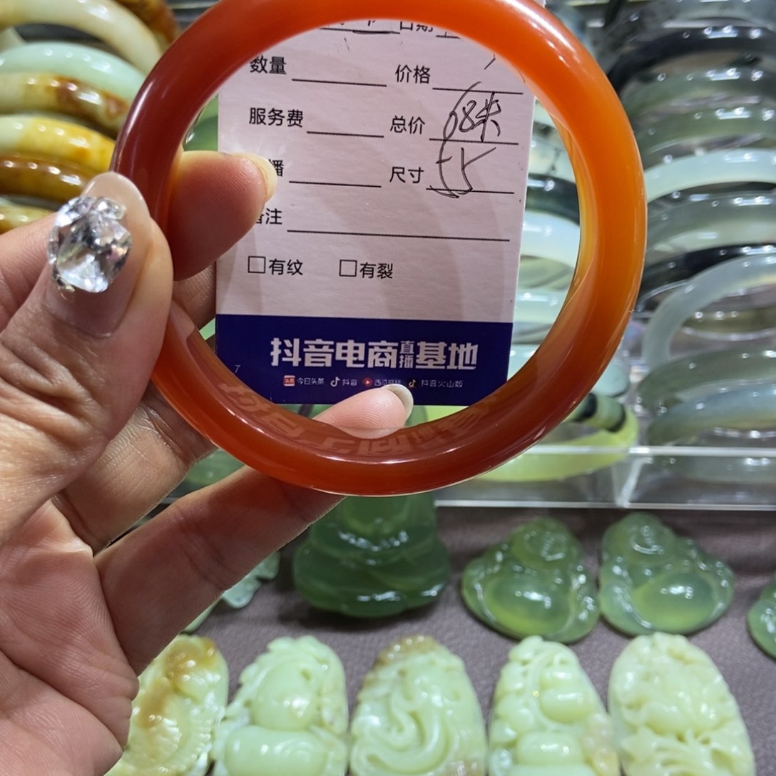 蛇纹石玉手镯未镶嵌河**宝