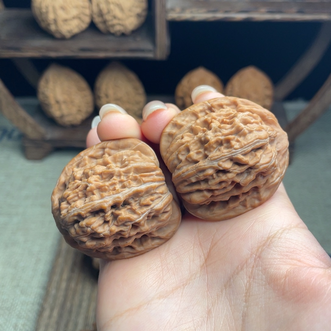 F***L吊坠文玩核桃四座楼39 全品白茬