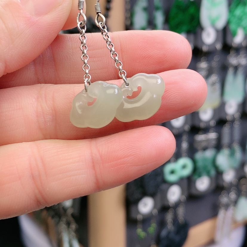 【闪购商品】和田玉耳饰银S925镶嵌精美的