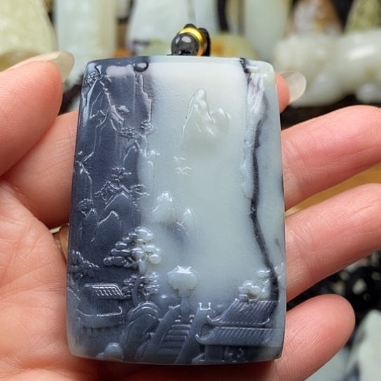 和田玉未镶嵌颈饰