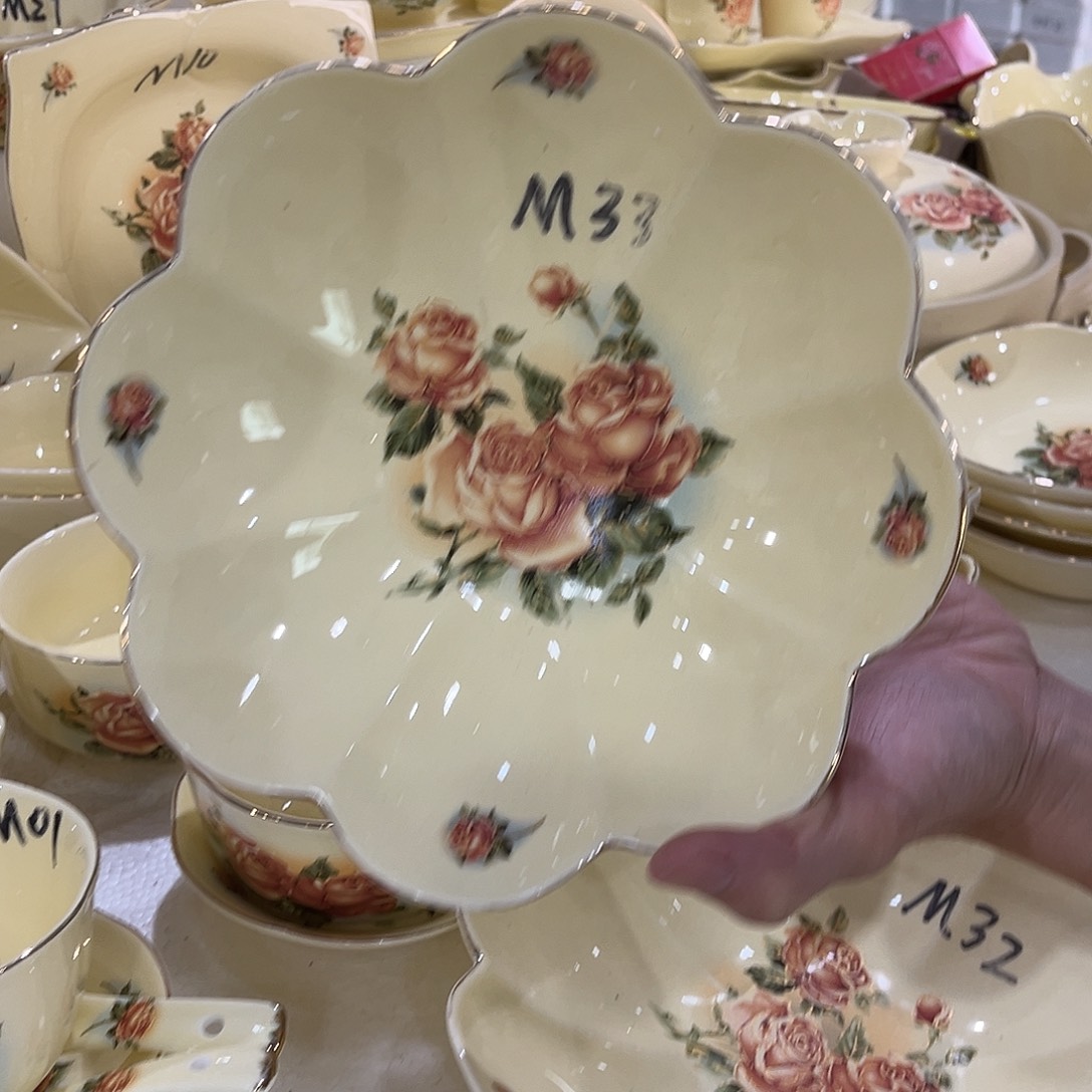 星博汇陶瓷有限公司2个33