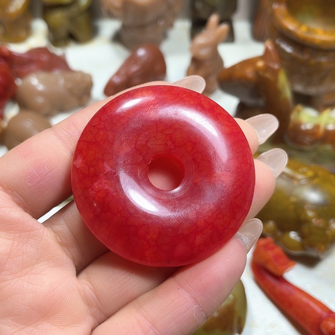 白玉菩提吊坠白玉菩提吊坠