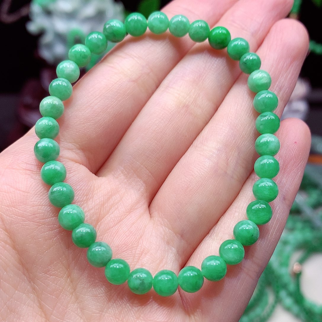 翡翠未镶嵌手链翡翠